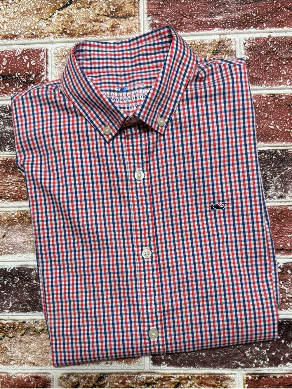 Vineyard Vines OTG Performance button down shirt Boys Large L 16 red white blue